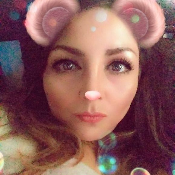 Meet your Posher, Susie - Picture 1 of 1